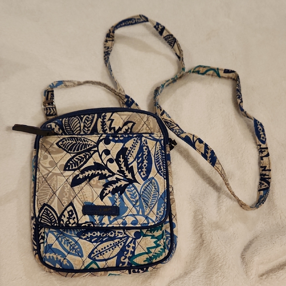 Retired Santiago Pattern in Vera Bradley Crossbody Hipster Bag